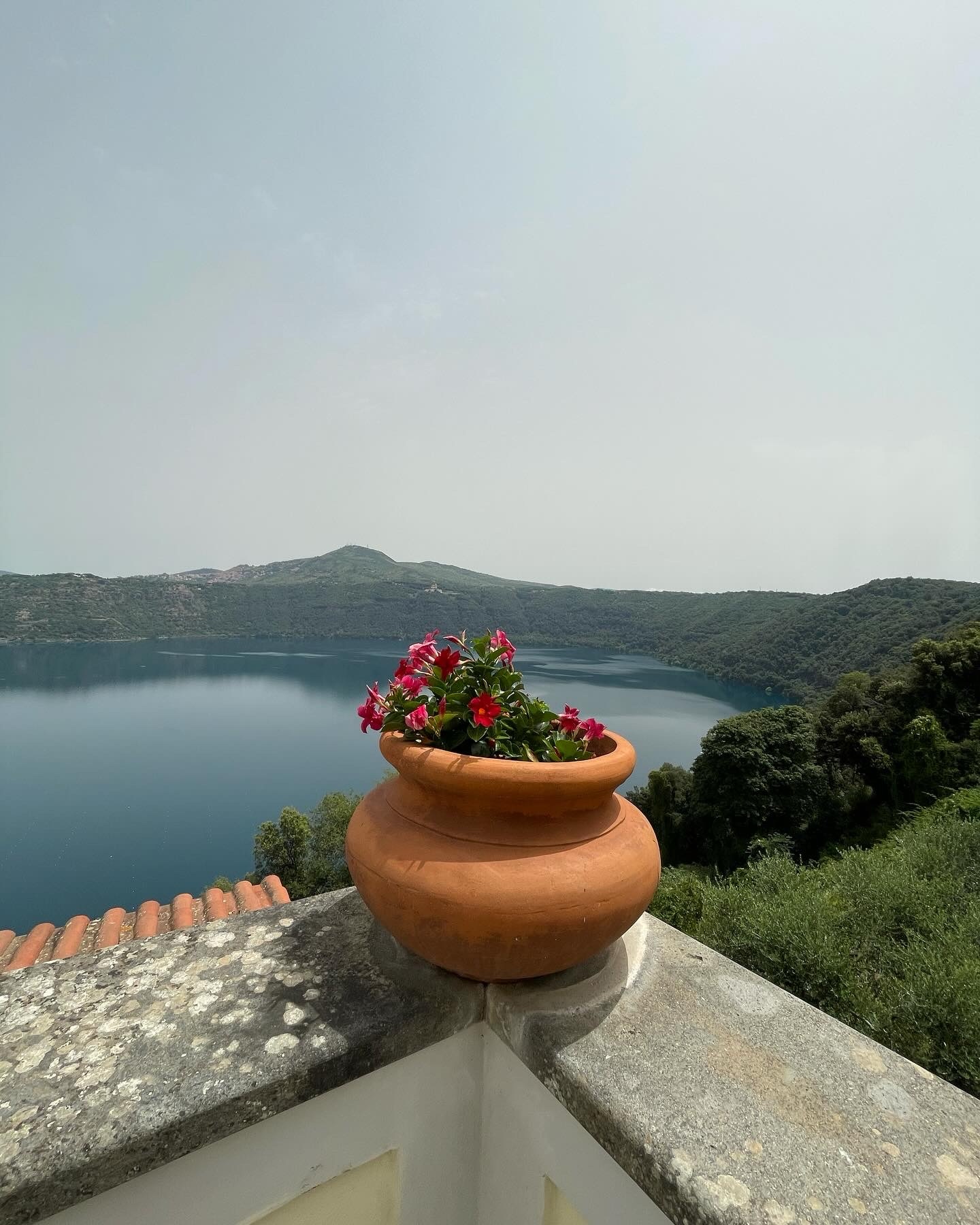 ef1717b4-4797-42d2-a6d0-5357536fee8e-1